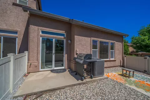 Exterior - 3180 Sinaloa Trl, Redding, CA 96002 photo 3 of 5