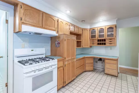 3620 Sacramento Dr, Redding, CA 96001 photo 7