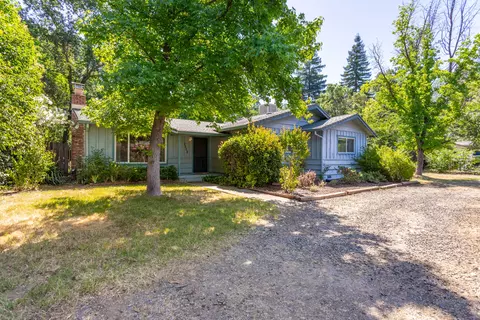 3620 Sacramento Dr, Redding, CA 96001 photo 17