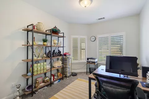 1205 Bonhurst Dr, Redding, CA 96003 photo 13