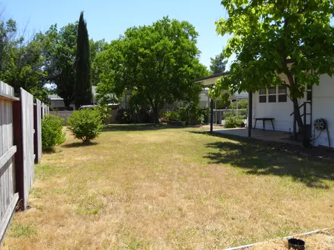 3350 Santa Rosa Way, Redding, CA 96003 photo 9