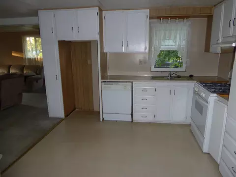 3350 Santa Rosa Way, Redding, CA 96003 photo 27
