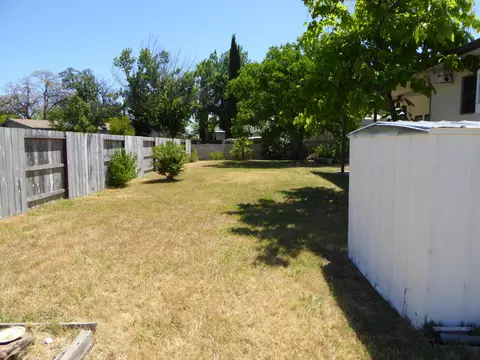 3350 Santa Rosa Way, Redding, CA 96003 photo 14