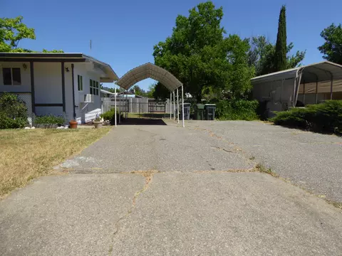 3350 Santa Rosa Way, Redding, CA 96003 photo 4
