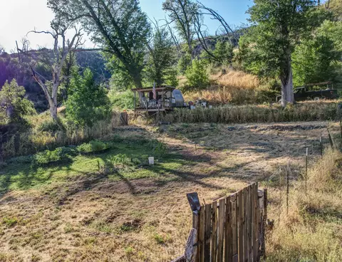 12338 E Fork Rd, French Gulch, CA 96033 photo 7