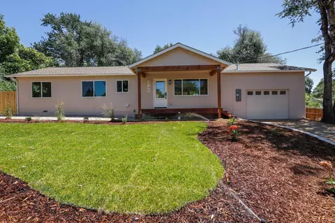 3749 Ricardo Ave, Redding, CA 96002 photo 1