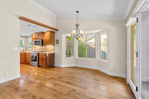 2425 Candlewood Dr, Redding, CA 96003 photo 12