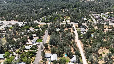 3451 Snavely Dr, Redding, CA 96003 photo 8