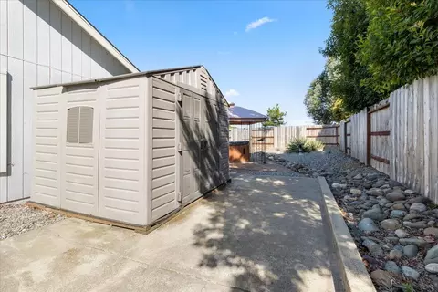 850 Mallard St, Redding, CA 96003 photo 26