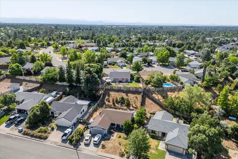 850 Mallard St, Redding, CA 96003 photo 44