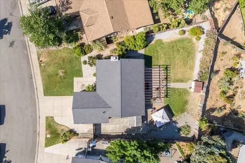 850 Mallard St, Redding, CA 96003 photo 33
