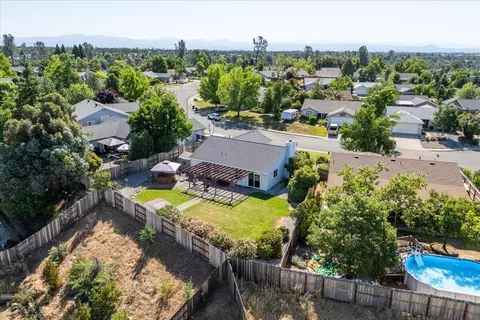 850 Mallard St, Redding, CA 96003 photo 38