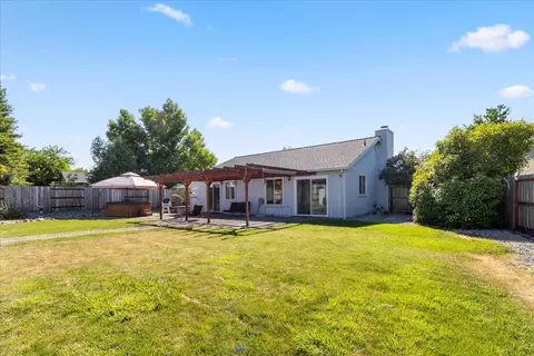 850 Mallard St, Redding, CA 96003 photo 24