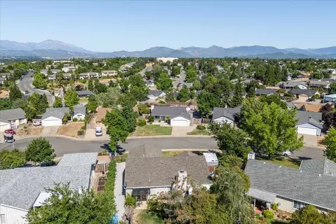 850 Mallard St, Redding, CA 96003 photo 41