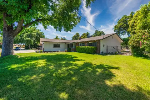 6940 Riverside Dr, Redding, CA 96001 photo 3