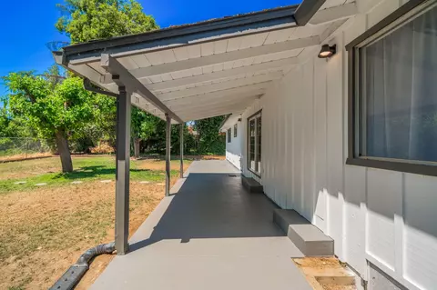 6940 Riverside Dr, Redding, CA 96001 photo 22