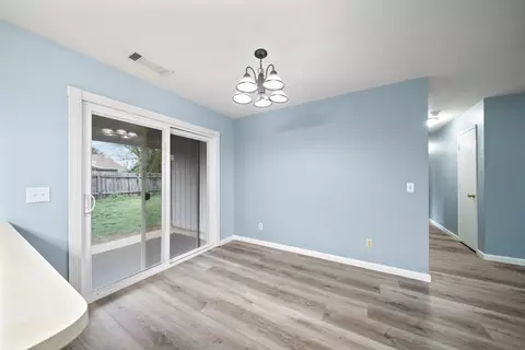 3636 Capricorn Way, Redding, CA 96002 photo 12