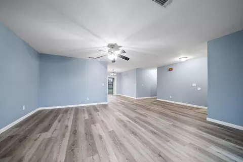 3636 Capricorn Way, Redding, CA 96002 photo 6
