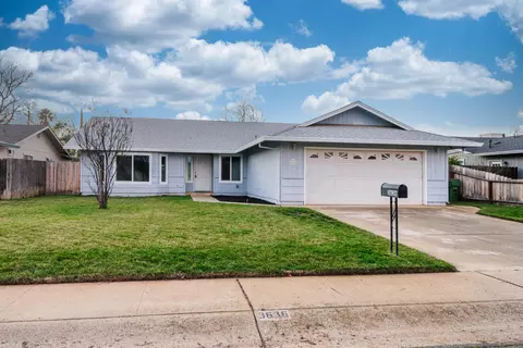 3636 Capricorn Way, Redding, CA 96002