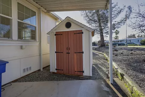 490 Silkwood Dr, Redding, CA 96003 photo 10
