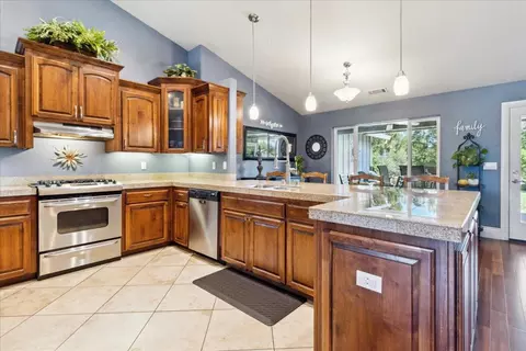 2338 Marlene Ave, Redding, CA 96002 photo 9