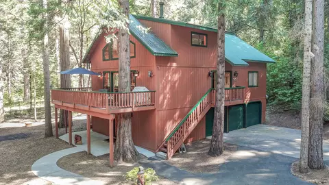 1316 Timber Hills Rd, Mount Shasta, CA 96067