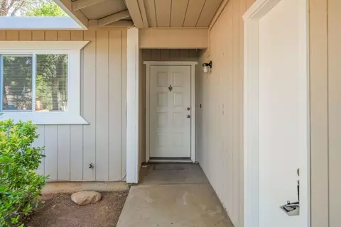 1134 Belcrest Dr, Redding, CA 96003 photo 5