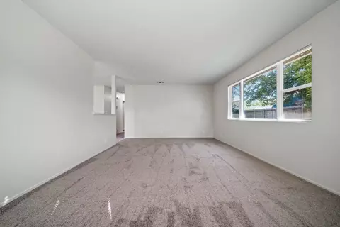 1134 Belcrest Dr, Redding, CA 96003 photo 7