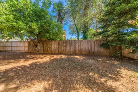 1134 Belcrest Dr, Redding, CA 96003 photo 25