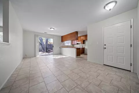 1134 Belcrest Dr, Redding, CA 96003 photo 8