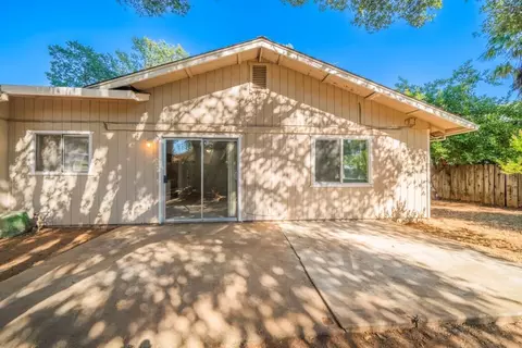 1134 Belcrest Dr, Redding, CA 96003 photo 22