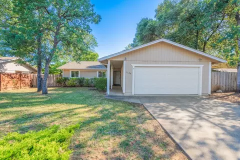 1134 Belcrest Dr, Redding, CA 96003 photo 3