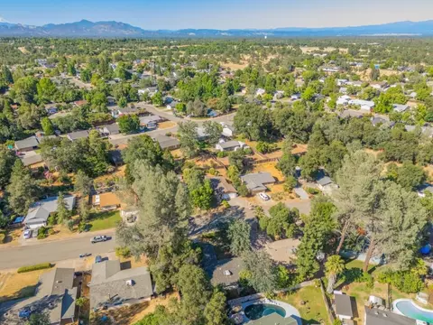 1134 Belcrest Dr, Redding, CA 96003 photo 37