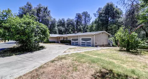 Exterior - 2955 Quartz Hill Rd, Redding, CA 96003 photo 10 of 10