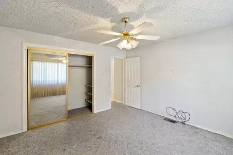 Bedroom - 2955 Quartz Hill Rd, Redding, CA 96003 photo 5 of 5