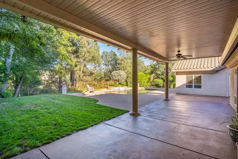 Exterior - 19674 San Vincente Dr, Redding, CA 96003 photo 23 of 25