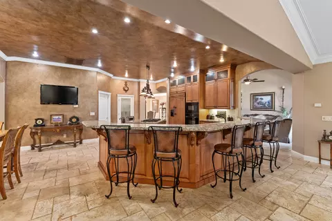 Kitchen - 19674 San Vincente Dr, Redding, CA 96003 photo 1 of 7