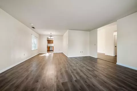 3694 Canterbury Dr, Redding, CA 96002 photo 13