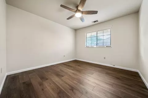 3694 Canterbury Dr, Redding, CA 96002 photo 20