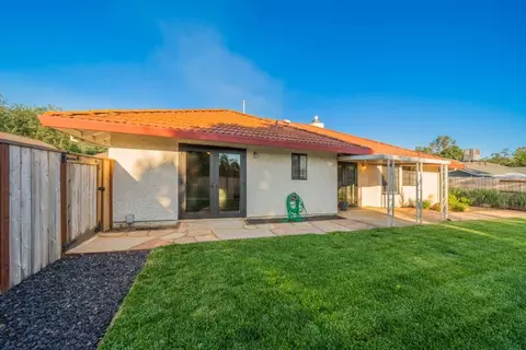 3694 Canterbury Dr, Redding, CA 96002 photo 30
