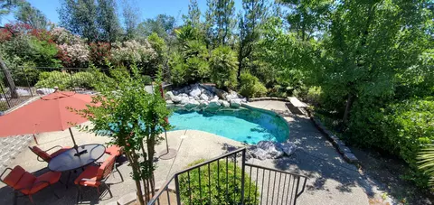 Exterior - 1683 St Andrews Ave, Redding, CA 96003 photo 3 of 17