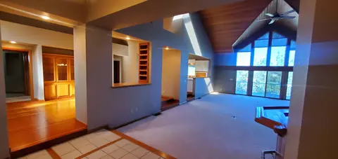 Living - 1683 St Andrews Ave, Redding, CA 96003 photo 7 of 16