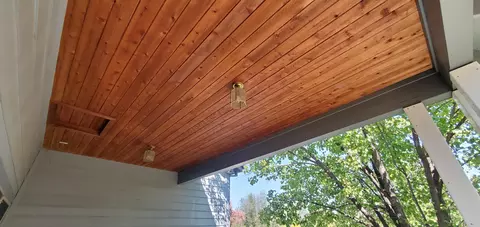 Exterior - 1683 St Andrews Ave, Redding, CA 96003 photo 6 of 17