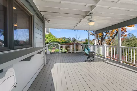 Exterior - 1683 St Andrews Ave, Redding, CA 96003 photo 17 of 17