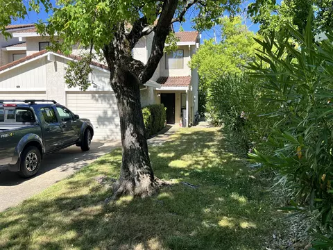 1112 Burton Dr, Redding, CA 96003 photo 6