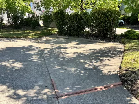 1112 Burton Dr, Redding, CA 96003 photo 19