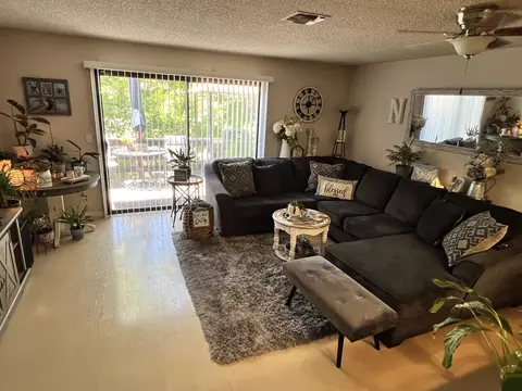 1112 Burton Dr, Redding, CA 96003 photo 9