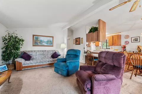 1104 Shawnee Trl, Redding, CA 96003 photo 5
