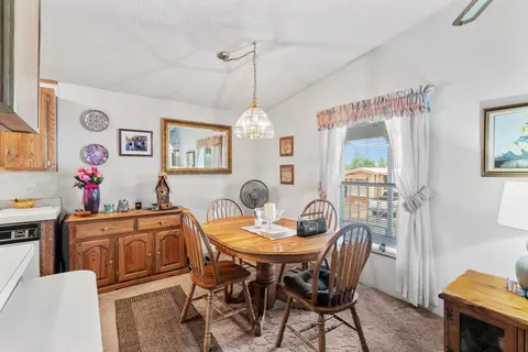 1104 Shawnee Trl, Redding, CA 96003 photo 8