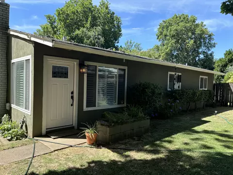 Exterior - 2264 Paris Ave, Redding, CA 96001 photo 3 of 8